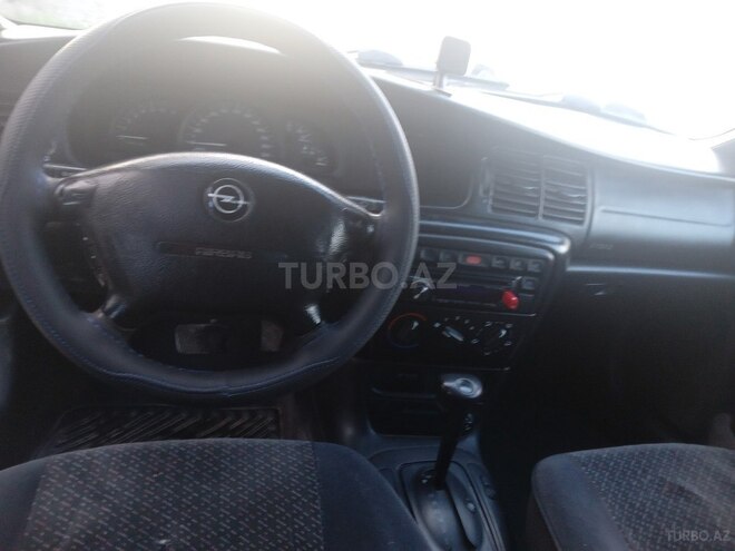 Opel Vectra 1996, 320,000 km - 2.0 l - Mingəçevir