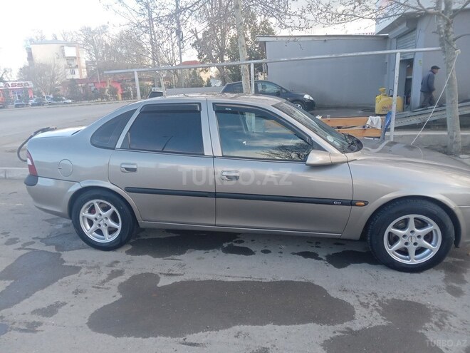 Opel Vectra 1996, 320,000 km - 2.0 l - Mingəçevir