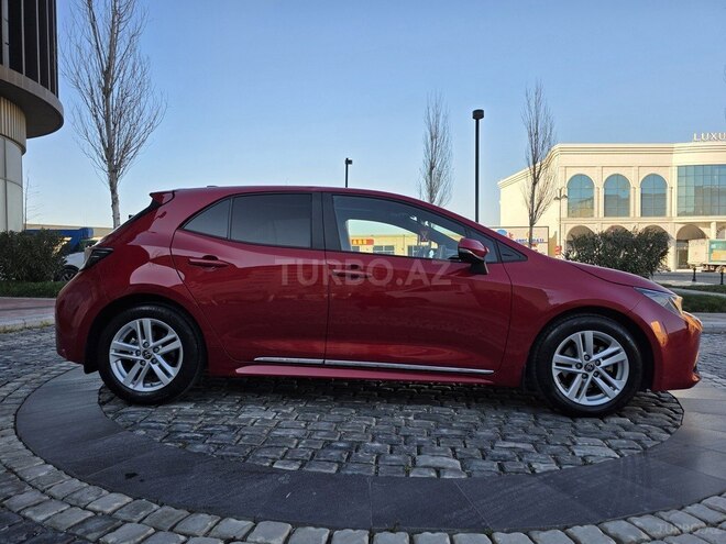 Toyota Corolla 2021, 30,000 km - 1.8 l - Bakı