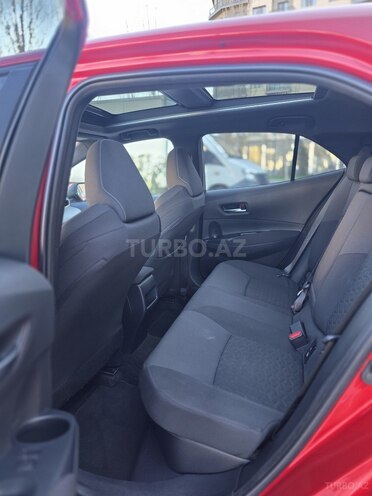 Toyota Corolla 2021, 30,000 km - 1.8 l - Bakı