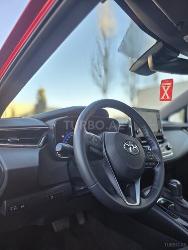 Toyota Corolla 2021, 30,000 km - 1.8 l - Bakı