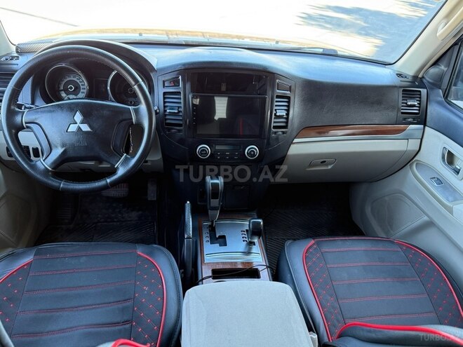 Mitsubishi Pajero 2008, 222,200 km - 3.0 л - Bakı