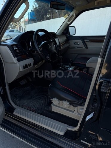 Mitsubishi Pajero 2008, 222,200 km - 3.0 л - Bakı