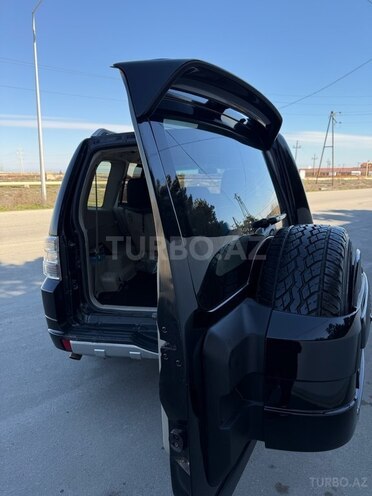 Mitsubishi Pajero 2008, 222,200 km - 3.0 л - Bakı