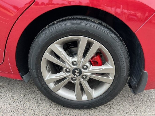 Hyundai Elantra 2018, 107,288 km - 2.0 l - Bakı