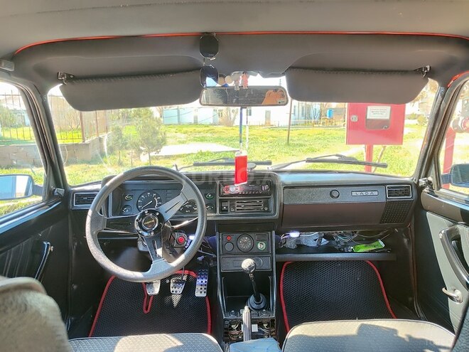 LADA (VAZ) 2107 2010, 58,000 km - 1.5 л - Salyan