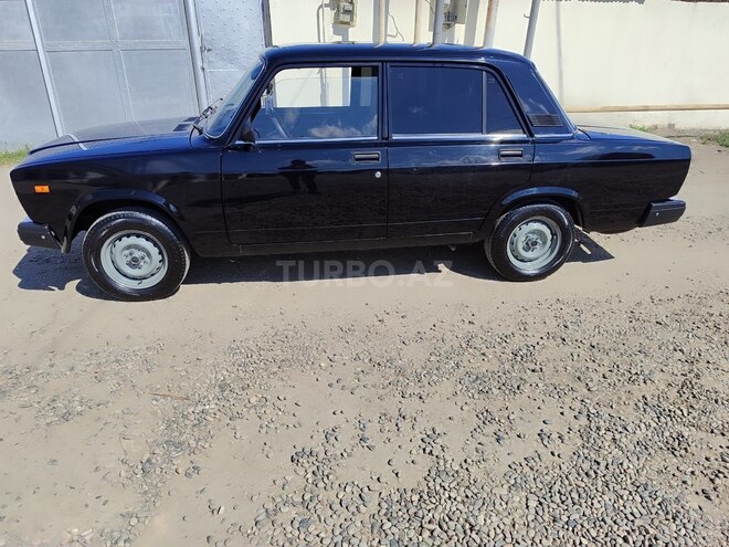 LADA (VAZ) 2107 2010, 58,000 km - 1.5 л - Salyan