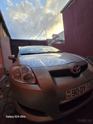 Toyota Auris 2009, 291,000 km - 1.4 l - Bakı