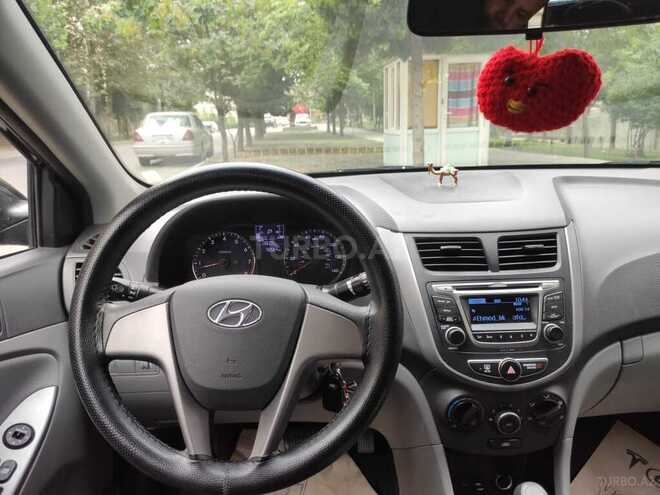 Hyundai Accent 2017, 125,000 km - 1.6 л - Gəncə