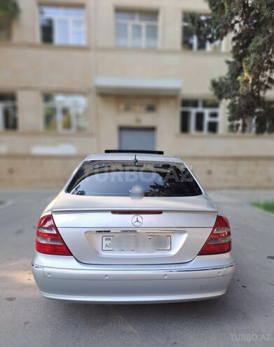 Mercedes E 200 2004, 335,000 km - 1.8 l - Bakı