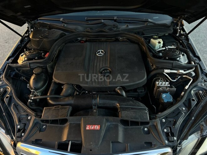 Mercedes E 220 d 2010, 233,600 km - 2.2 l - Bakı