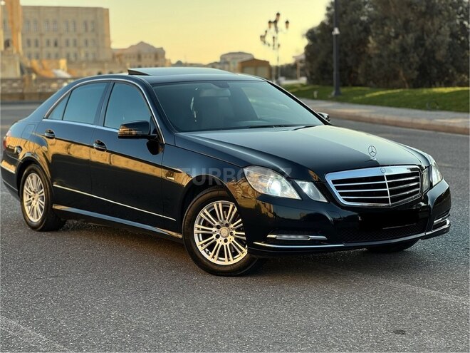 Mercedes E 220 d 2010, 233,600 km - 2.2 l - Bakı