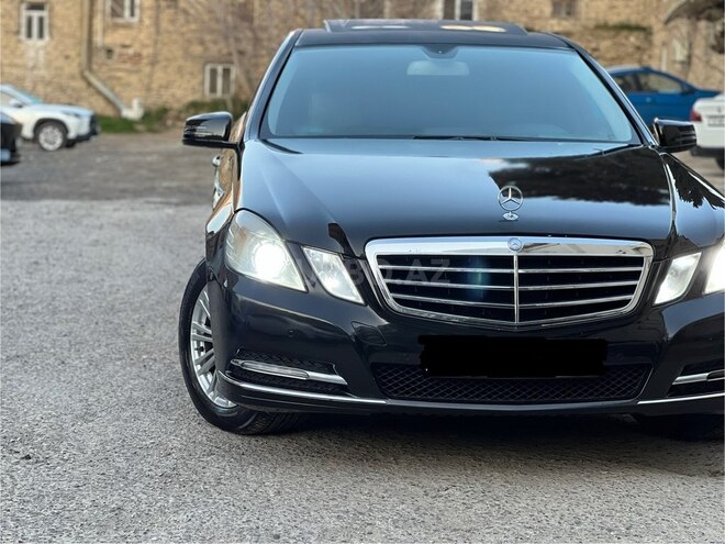 Mercedes E 220 d 2010, 233,600 km - 2.2 l - Bakı