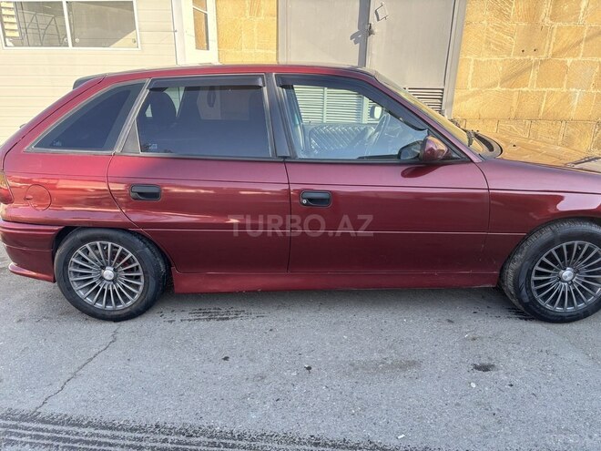 Opel Astra 1997, 450,000 km - 1.6 l - Bakı