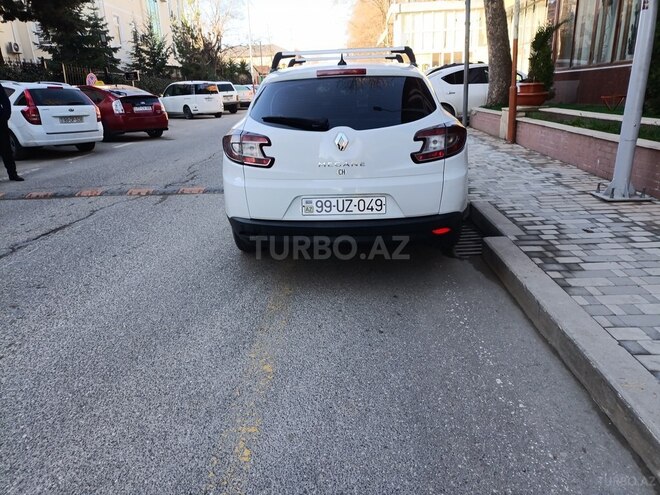 Renault Megane 2009, 270,000 km - 1.5 l - Qusar