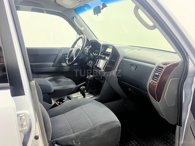Mitsubishi Pajero 2006, 314,049 km - 3.2 l - Xırdalan