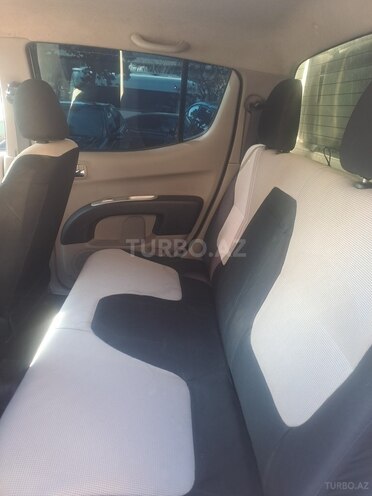 Mitsubishi L200 2014, 265,000 km - 2.5 l - Bakı