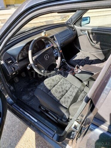 Mercedes C 180 2000, 494,046 km - 1.8 л - Bakı