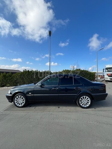 Mercedes C 180-5