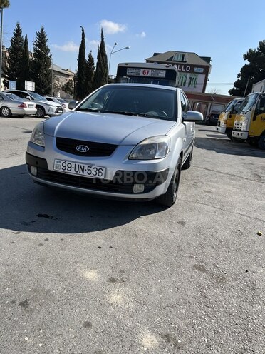 Kia Rio 2006, 295,000 km - 1.5 л - Bakı