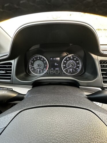 Hyundai Elantra 2020, 69,500 km - 2.0 l - Bakı