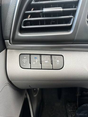 Hyundai Elantra 2020, 69,500 km - 2.0 l - Bakı