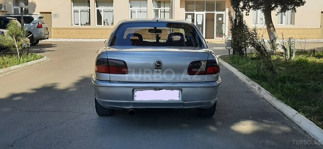 Opel Omega 1996, 350,000 km - 2.0 l - Bakı