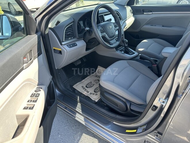 Hyundai Elantra 2017, 104,979 km - 2.0 л - Bakı