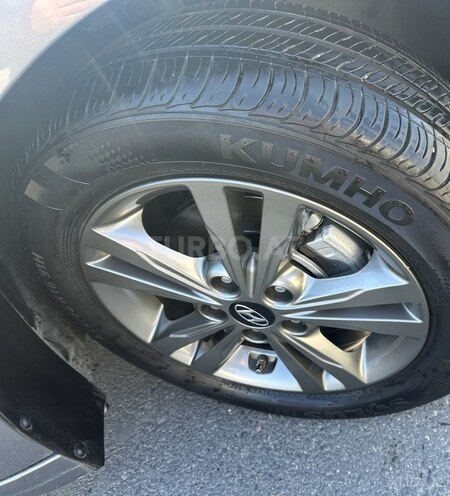 Hyundai Elantra 2017, 104,979 km - 2.0 л - Bakı