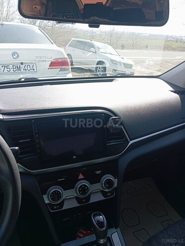 Hyundai Elantra 2019, 86,000 km - 2.0 л - Naxçıvan
