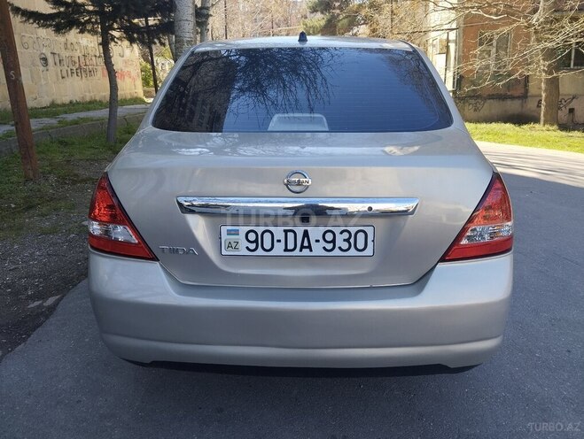 Nissan Tiida 2008, 220,000 km - 1.6 l - Bakı