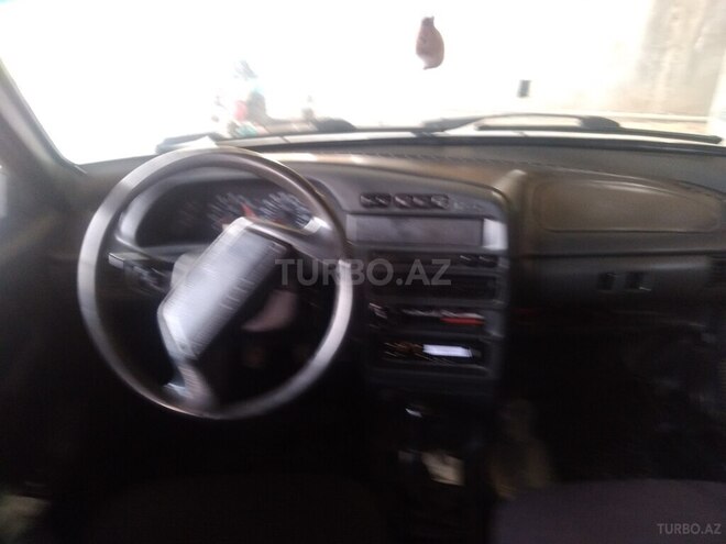 LADA (VAZ) 2115 2005, 430,000 km - 1.6 l - Yevlax