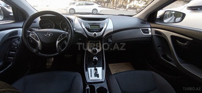 Hyundai Elantra 2011, 208,000 km - 1.8 l - Bakı
