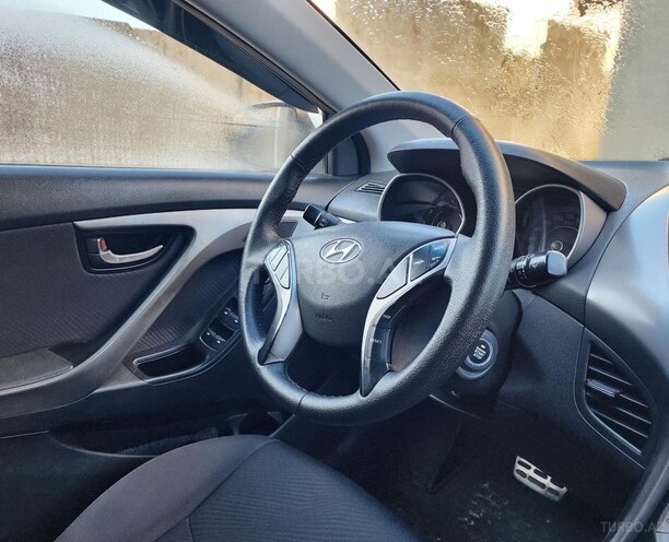 Hyundai Elantra 2011, 273,000 km - 1.8 л - Bakı