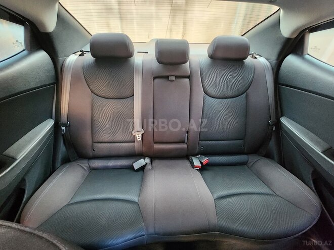 Hyundai Elantra 2011, 273,000 km - 1.8 л - Bakı