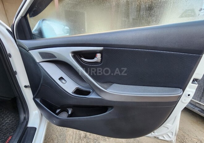 Hyundai Elantra 2011, 273,000 km - 1.8 л - Bakı