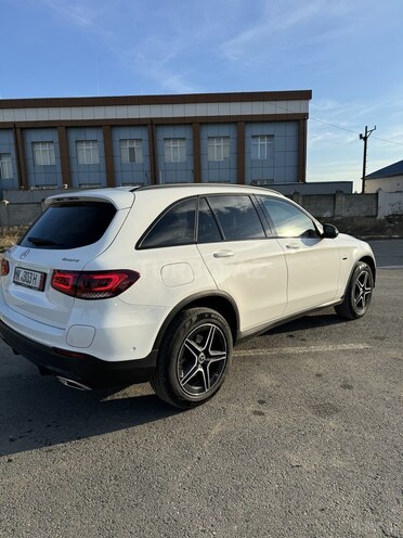 Mercedes GLC 300 e 4MATIC 2021, 101,500 km - 2.0 л - Bakı