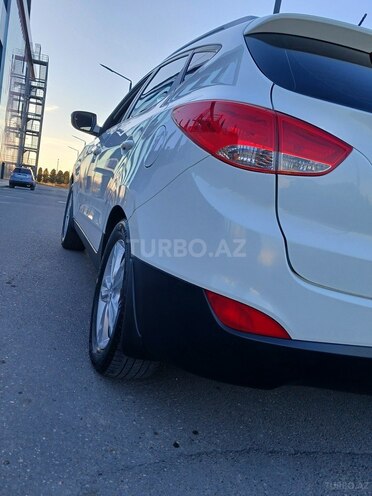 Hyundai ix35 2011, 201,223 km - 2.0 l - Ağcabədi