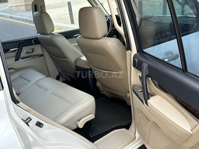 Mitsubishi Pajero 2014, 178,000 km - 3.8 l - Bakı