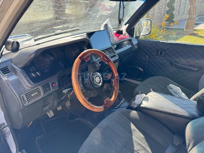 Mitsubishi L200 2000, 150,000 km - 2.5 l - Bakı