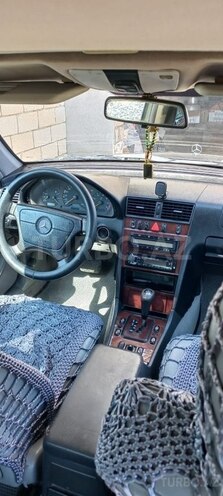 Mercedes C 200 1999, 346,400 km - 2.0 l - Bakı