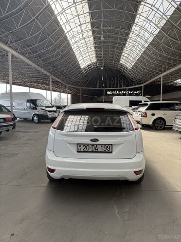 Ford Focus 2011, 244,000 km - 1.6 l - Gəncə