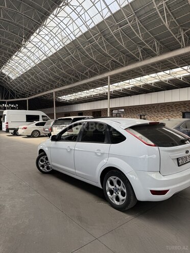 Ford Focus 2011, 244,000 km - 1.6 l - Gəncə