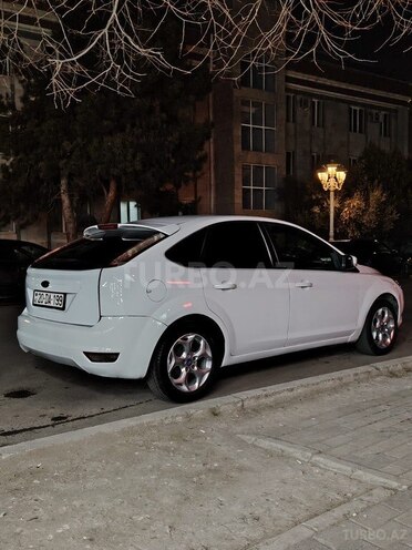 Ford Focus 2011, 244,000 km - 1.6 l - Gəncə