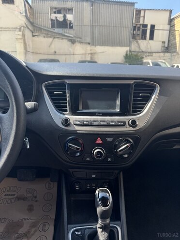 Hyundai Accent 2018, 54,200 km - 1.6 l - Bakı