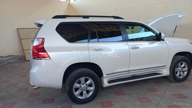 Toyota Land Cruiser Prado 2010, 186,000 km - 2.7 л - Şəmkir