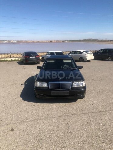 Mercedes C 230 2000, 245,000 km - 2.3 l - Bakı