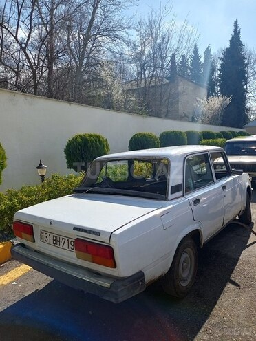 LADA (VAZ) 2107 2003, 80,000 km - 1.6 l - İsmayıllı