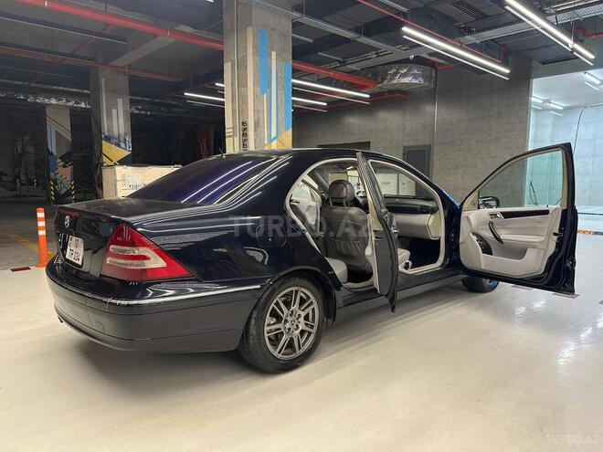 Mercedes C 240 2001, 270,000 km - 2.6 l - Bakı