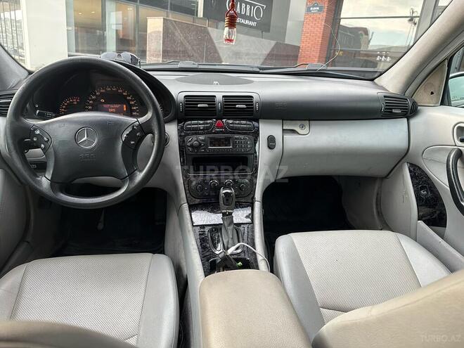 Mercedes C 240 2001, 270,000 km - 2.6 l - Bakı